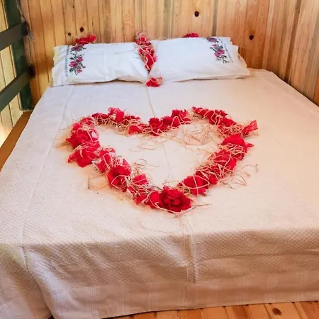 Bed and breakfast Serender Bungalov Foça